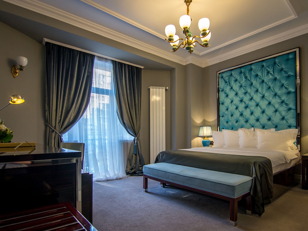 Lido by Phoenicia