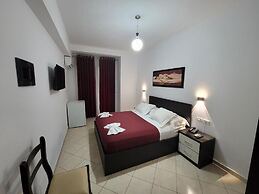 Haris Hotel