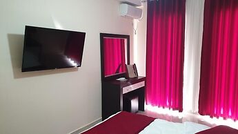 Haris Hotel