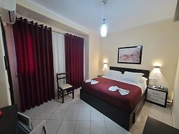 Haris Hotel