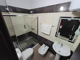 Haris Hotel
