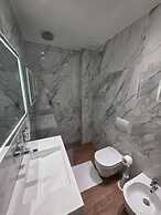 Haris Hotel