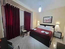 Haris Hotel