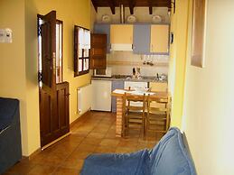 Casa de Aldea El Regueru
