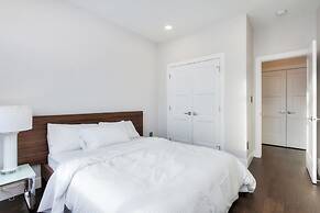 New Luxury Townhome 27