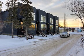 New Luxury Townhome 27