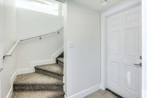 New Luxury Townhome 27