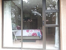 8 Soenie Avenue Self Catering