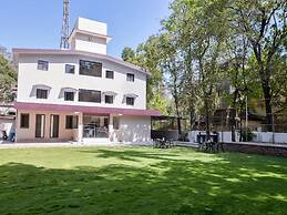 Hotel Mangal Residency