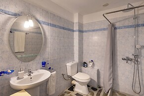 Aegean View Seaside Apartment Syros