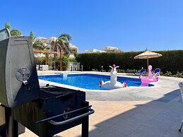 Luxury 4BD Villa with Pool in Hurghada