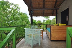 Rafiki Safari Camp
