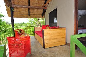 Rafiki Safari Camp