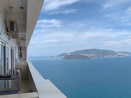 Ideal Time Apartment