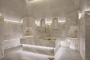 Cristal Amaken Hotel