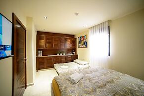 Garden Residence
