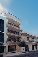 Hotel La Colonia