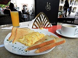 Hotel La Colonia