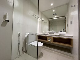 Huvan Beach Hotel at Hulhumale'