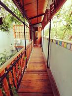 Kuyu Beergarden Hostel