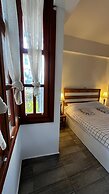 Kuyu Beergarden Hostel