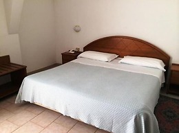 Hotel Eden