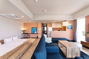 Breaky HOTEL