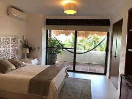 Hotel Boutique Casa Laguna Cancun