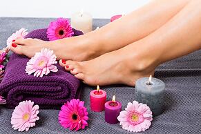 Jawharat Al-Rumais Villas & Spa