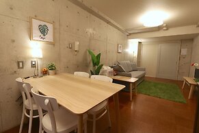 Kurosaki House