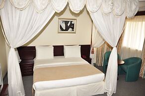 Hotel Brovad Masaka