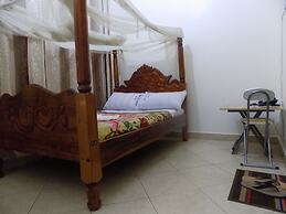 Japs Motel Mbarara