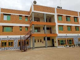 Sibyangu Standard Hotel