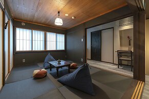 Ainotsuji