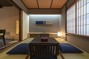 Ainotsuji
