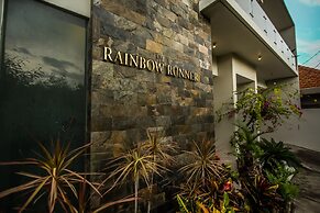 Villa Rainbow Runner