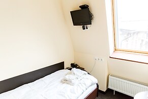 Tsaritsynskiy Hotel