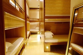 Shenzhen Port Apartment