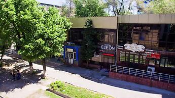 Hostel Eleon