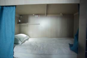 Hostel Eleon