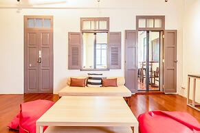 Yu Cafe Hostel