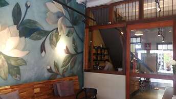 Yu Cafe Hostel