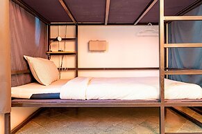 Yu Cafe Hostel