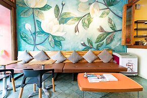 Yu Cafe Hostel