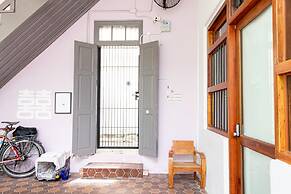 Yu Cafe Hostel