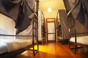 Yu Cafe Hostel
