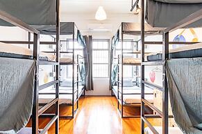 Yu Cafe Hostel