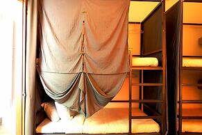 Yu Cafe Hostel