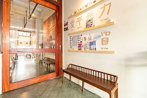 Yu Cafe Hostel