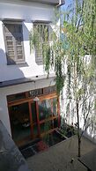 Yu Cafe Hostel